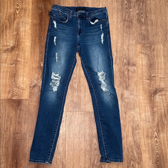 Rock & Republic Dark Blue‎ Skinny Jeans - Picture 2 of 10